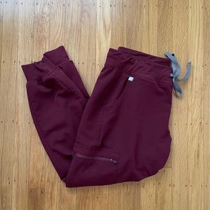 FIGS ZAMORA JOGGERS BURGUNDY